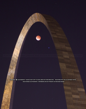 Total Lunar Eclipse and the Gateway Arch in St. Louis